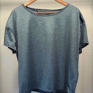 Under Armour Tech Vent Shirt w/ Cut Out Back, Sz. XL